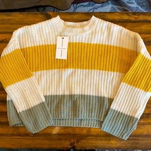Loose crop sweater